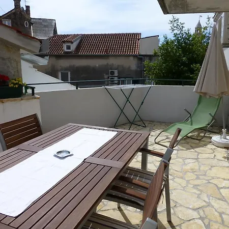 Elena * 스플리트