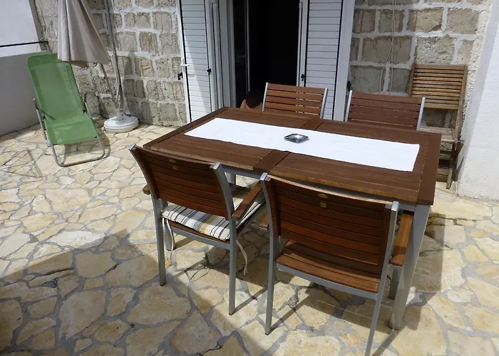 Apartman Elena