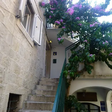 Elena Appartement