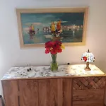 Elena Apartment *